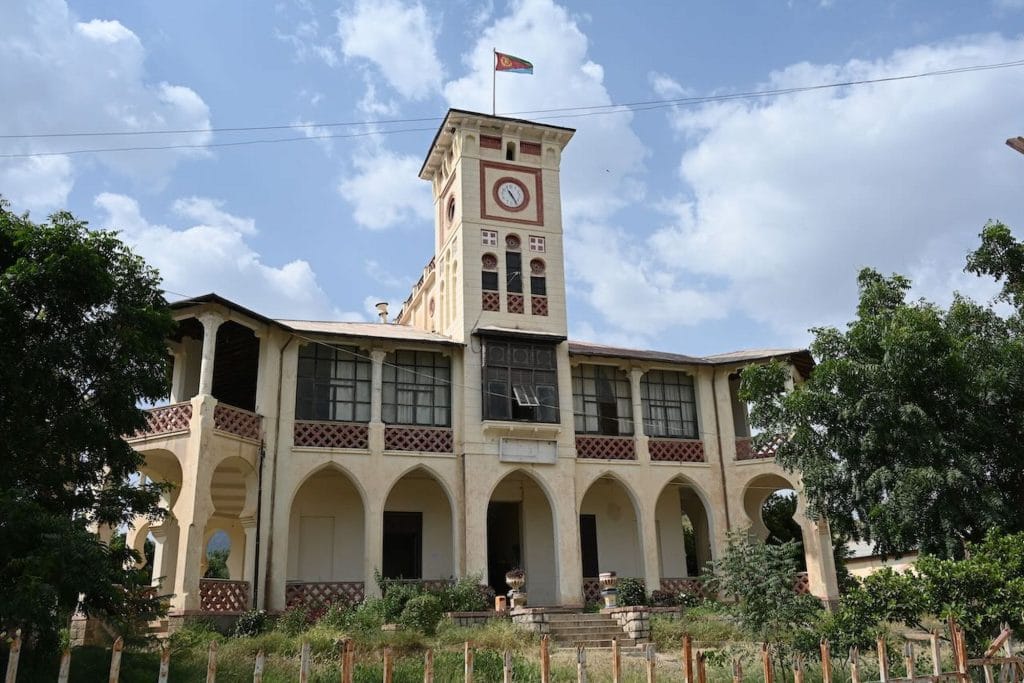 Italienisches Kolonialgebäude in Keren, Eritrea